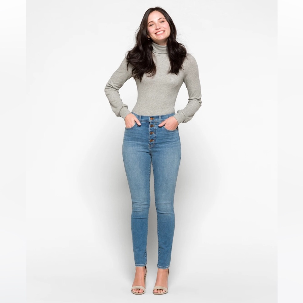 MADEWELL HIGH RISE 10” SKINNY BUTTON FRONT JEAN ✨